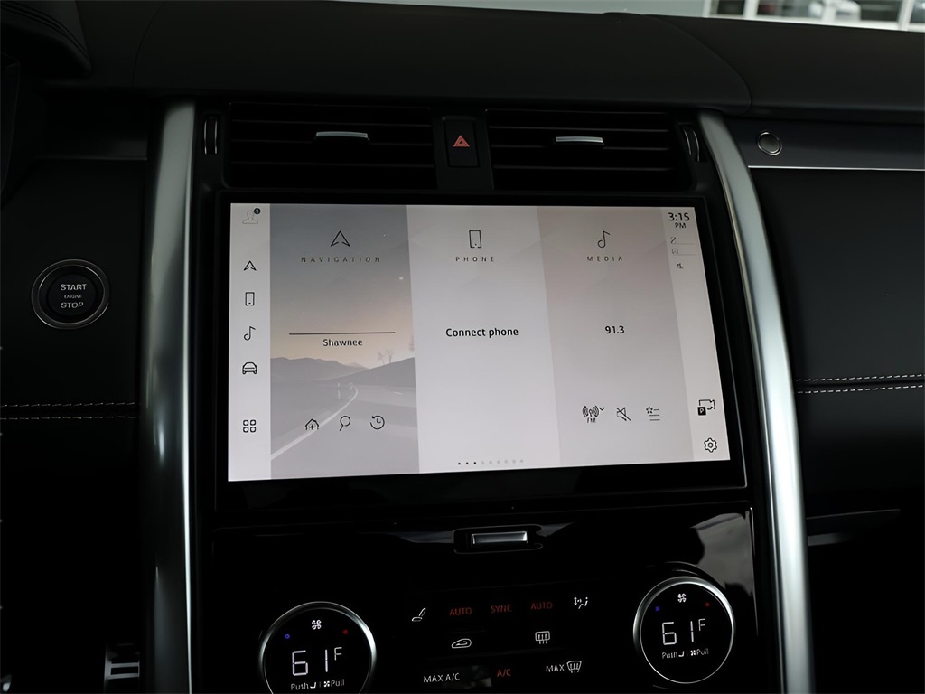 2025 Land Rover Discovery Metropolitan Edition photo 17