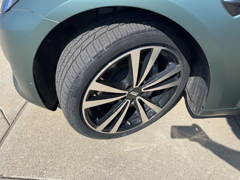 2022 Tesla Model 3 Long Range photo 13