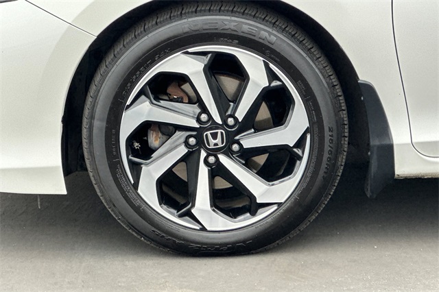 2016 Honda Accord EX-L V6 photo 30