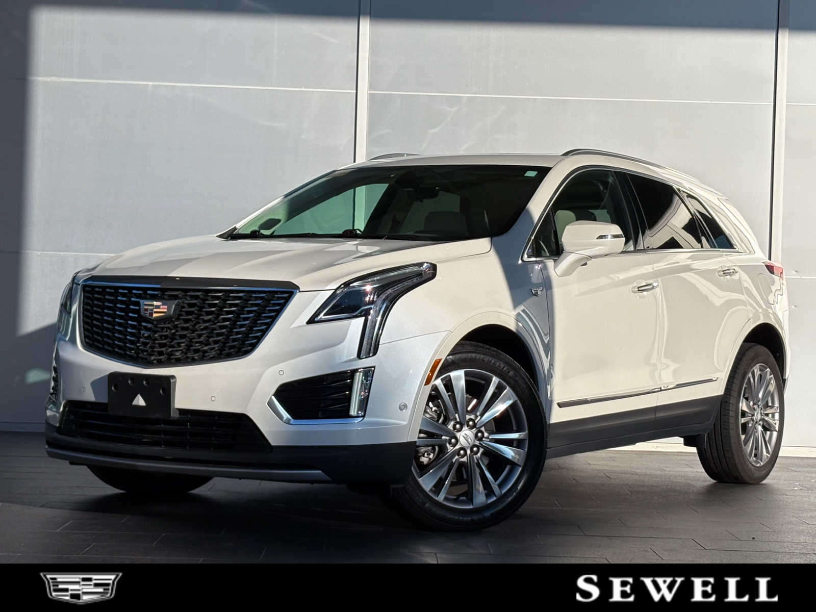 2023 Cadillac XT5 Premium Luxury's photo