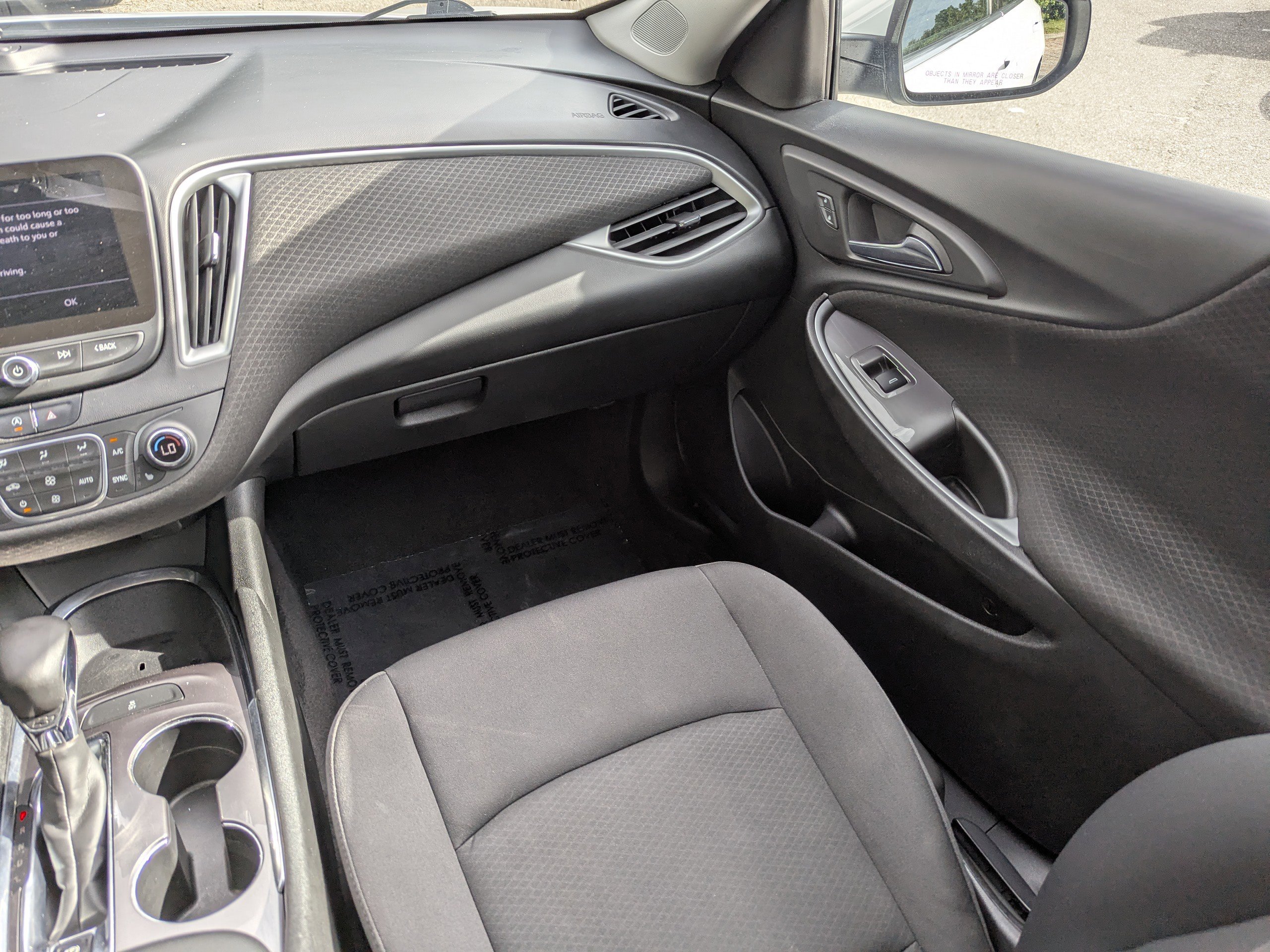 2022 Chevrolet Malibu 1LT photo 14