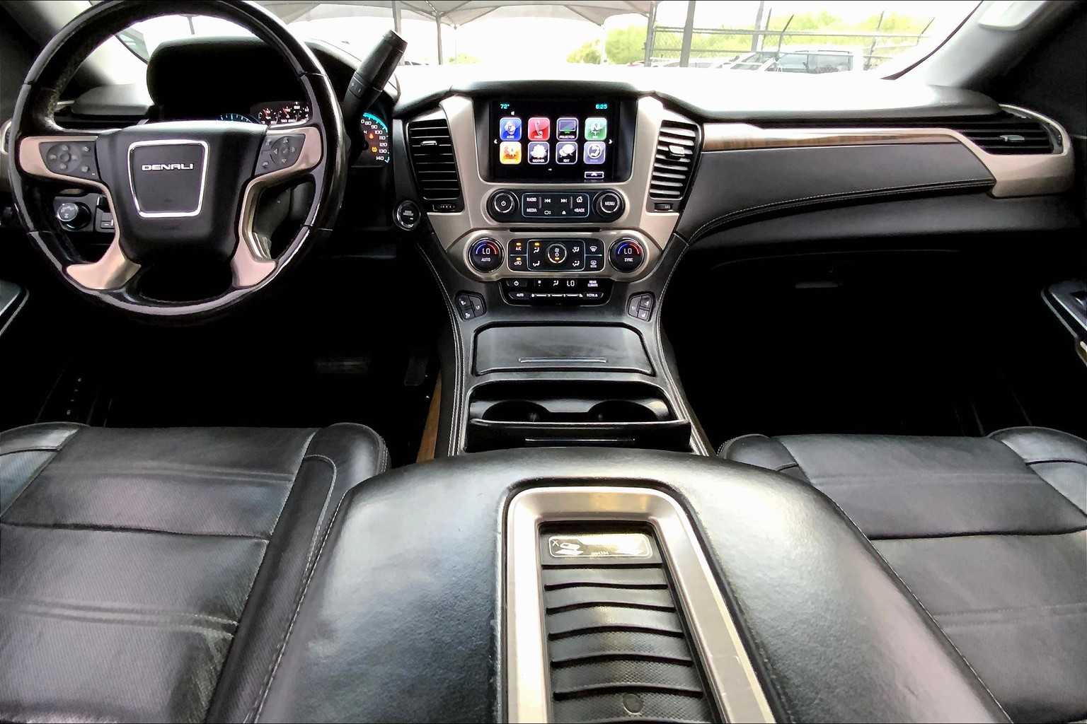 2018 Gmc Yukon Denali photo 14