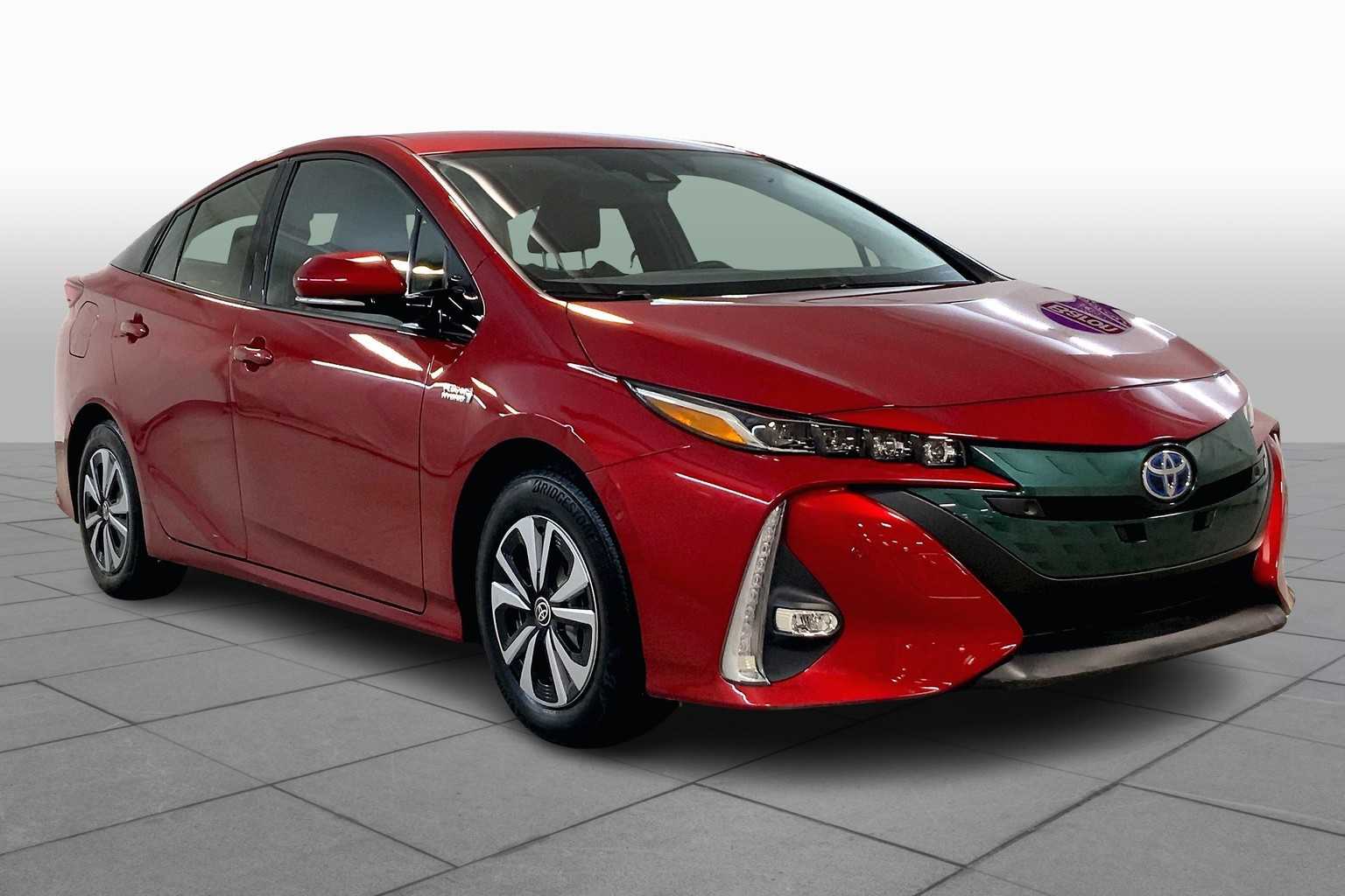 Used 2017 Toyota Prius Prime Advanced with VIN JTDKARFP0H3017101 for sale in Kansas City