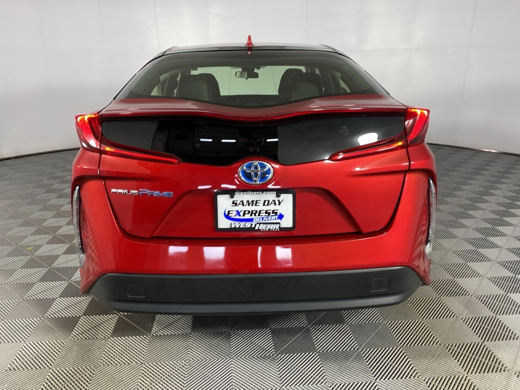 2017 Toyota Prius Prime Premium photo 15