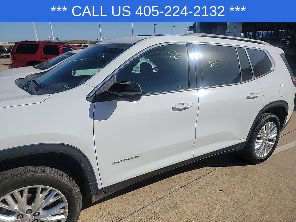 2024 Gmc Acadia Elevation photo 3