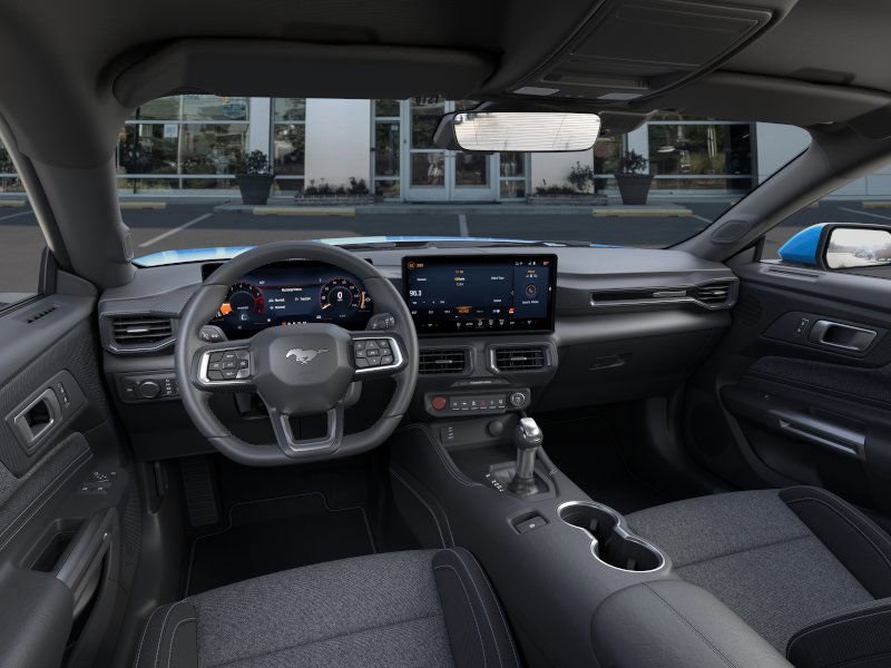 2025 Ford Mustang EcoBoost photo 7