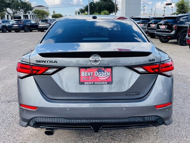 2023 Nissan Sentra SR photo 4