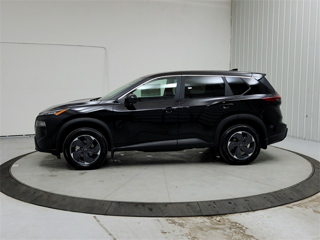 2025 Nissan Rogue SV photo 3