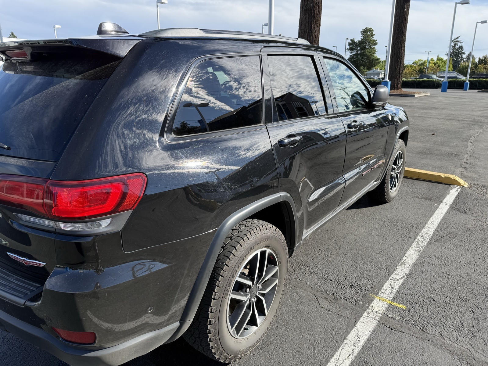 2020 Jeep Grand Cherokee Trailhawk photo 4