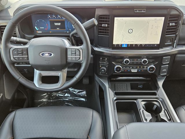 2026 Ford F-250 Lariat photo 4