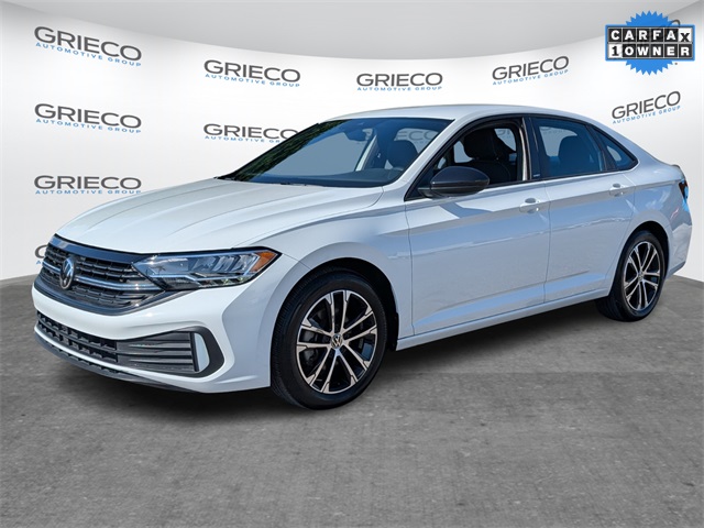 2023 Volkswagen Jetta 1.5T Sport photo 3