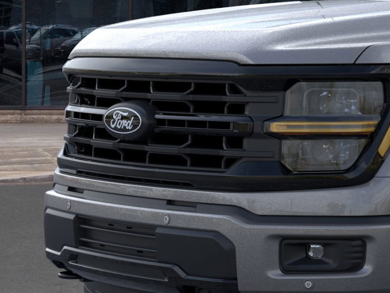 2025 Ford F-150 XLT photo 17