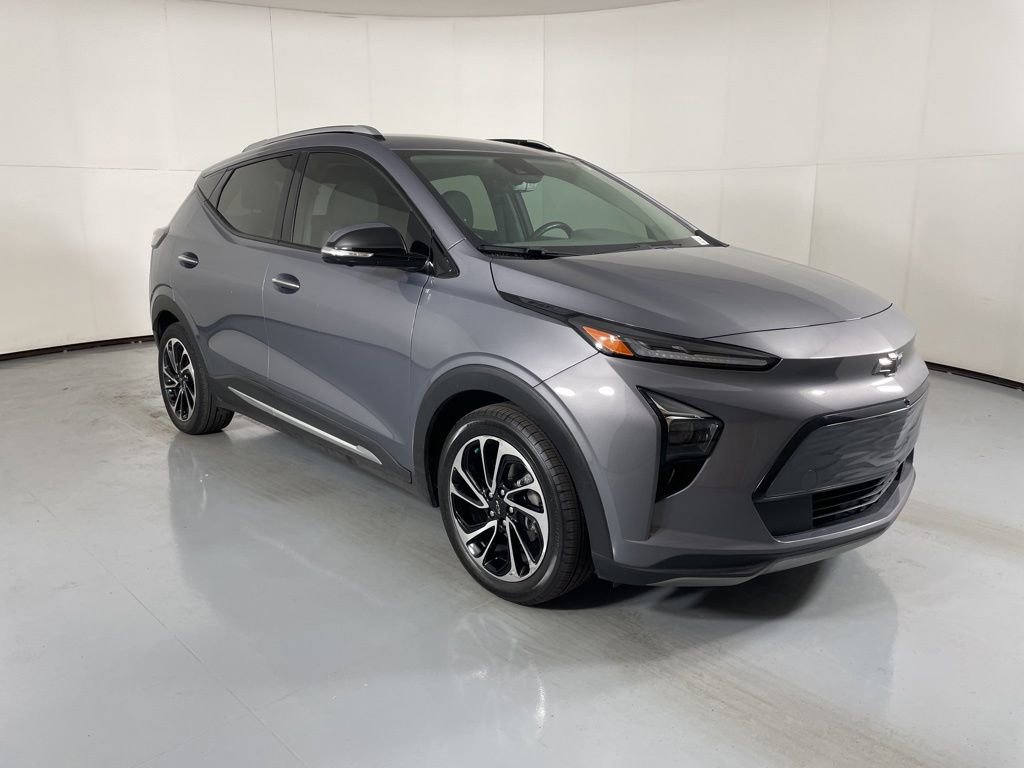 Used 2022 Chevrolet Bolt EUV Premier with VIN 1G1FZ6S08N4130469 for sale in Phoenix, AZ