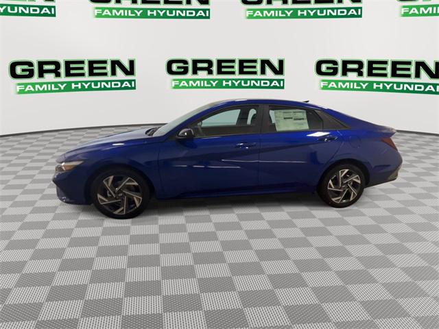 2025 Hyundai Elantra SEL Sport photo 10