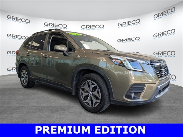 2023 Subaru Forester Premium