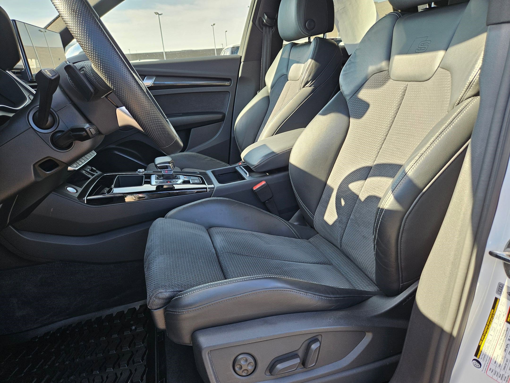 2022 Audi SQ5 Premium photo 20