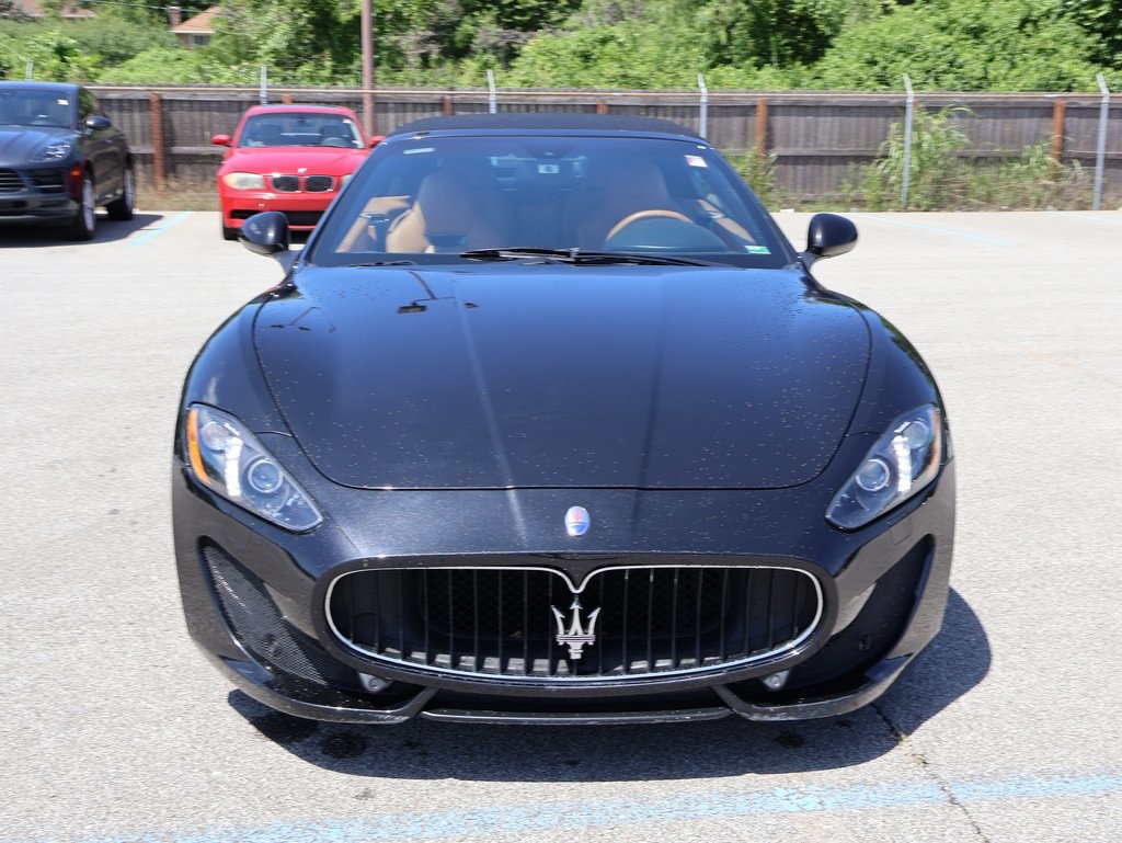 2016 Maserati Granturismo Sport photo 3
