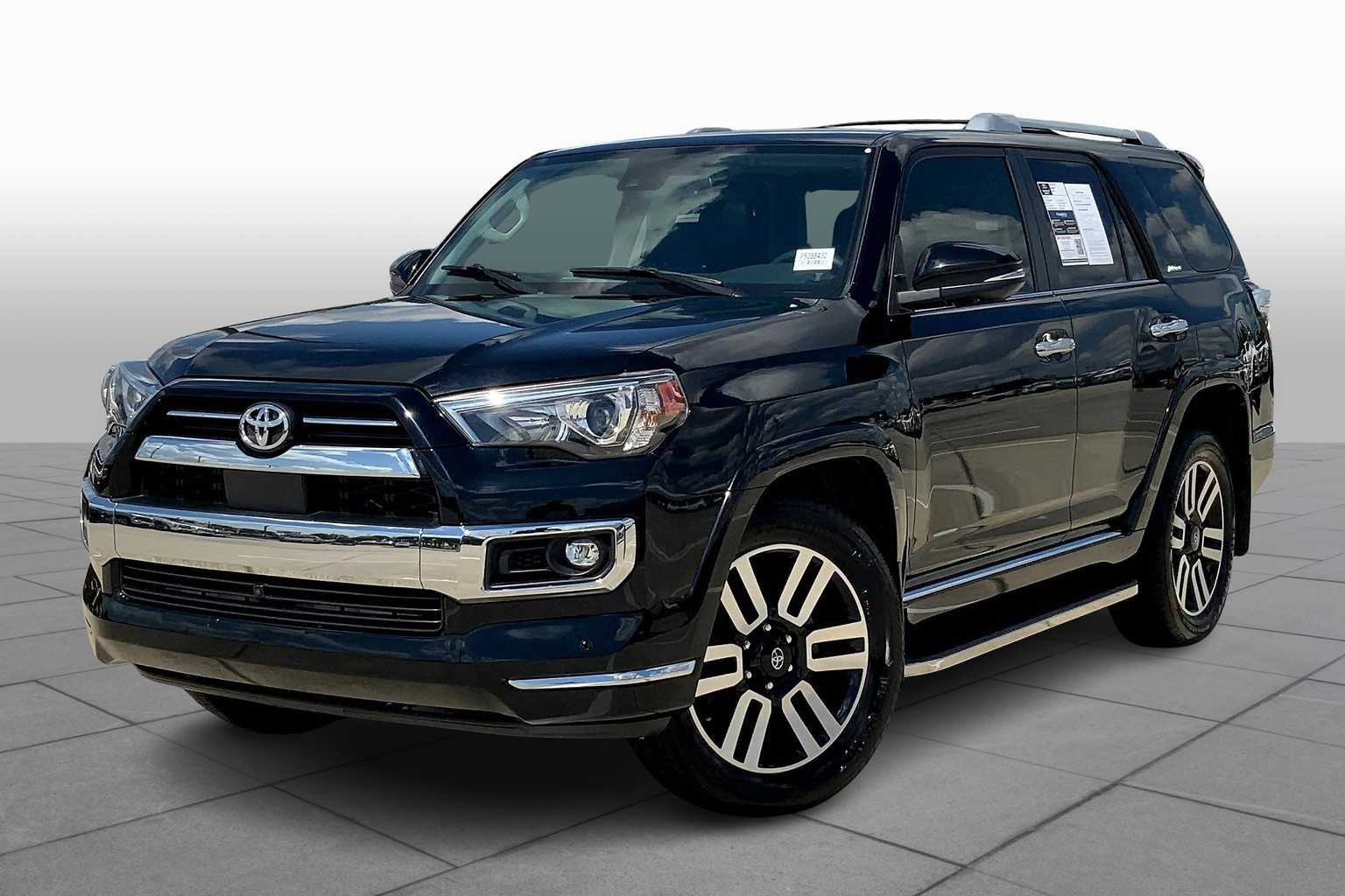 2023 Toyota 4Runner Limited photo 2