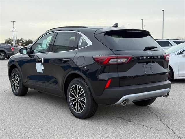 2025 Ford Escape Plug-In Hybrid photo 3
