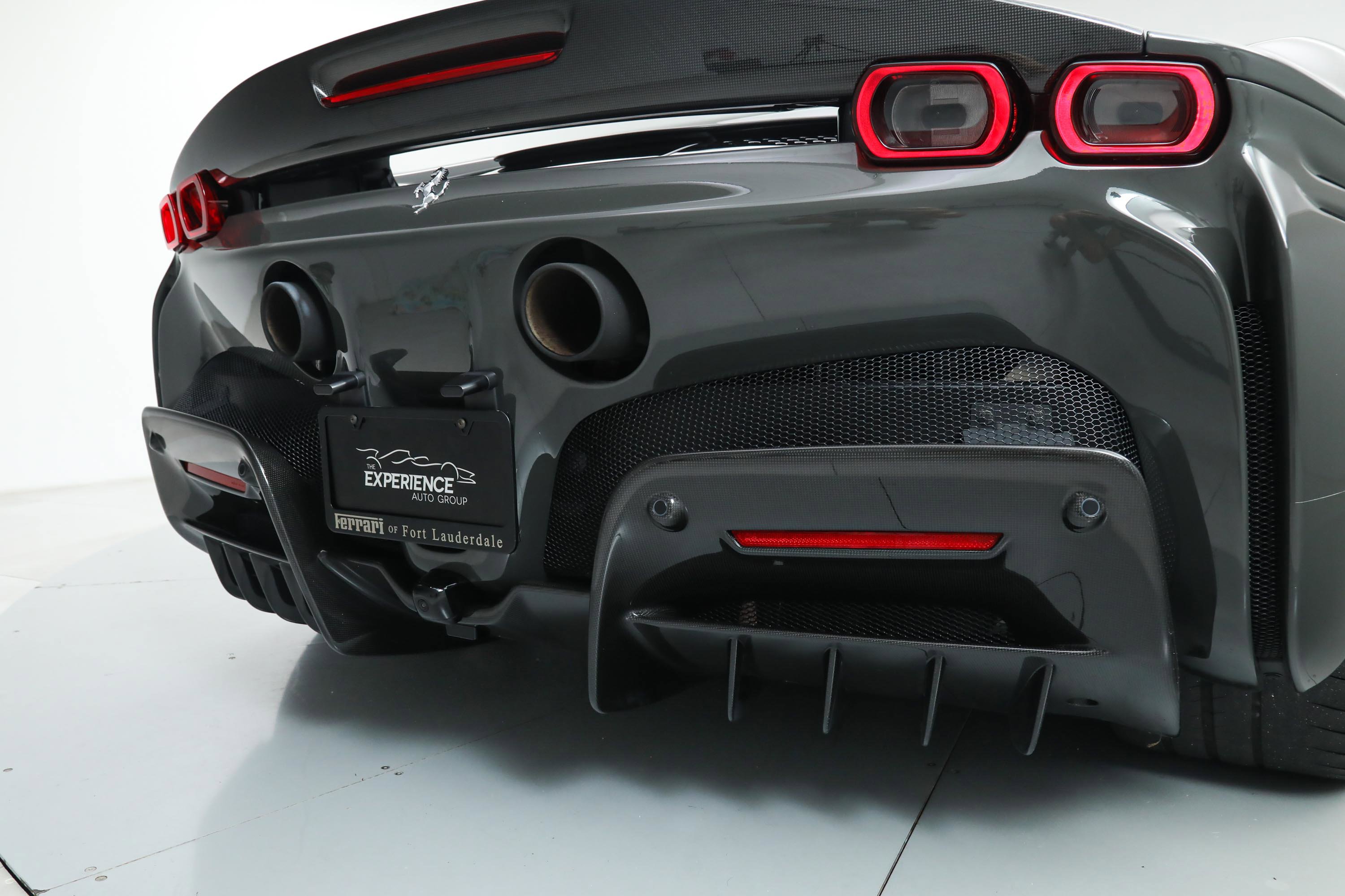 2022 Ferrari SF90 Spider Assetto Fiorano photo 18
