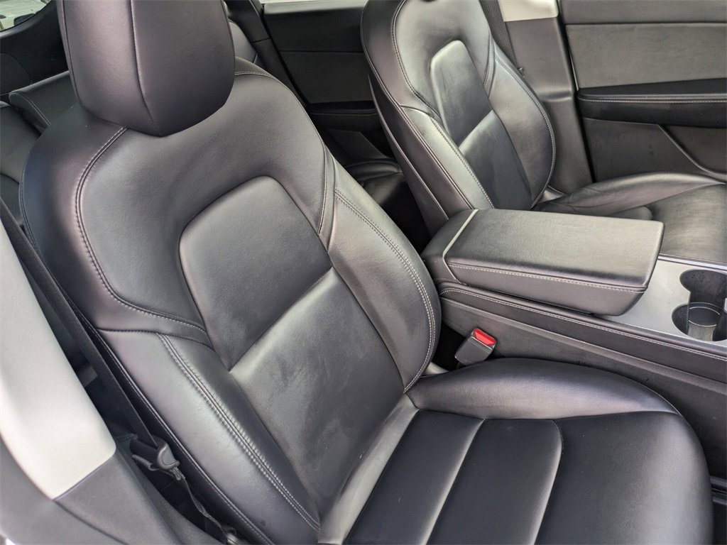 2022 Tesla Model Y Long Range photo 30