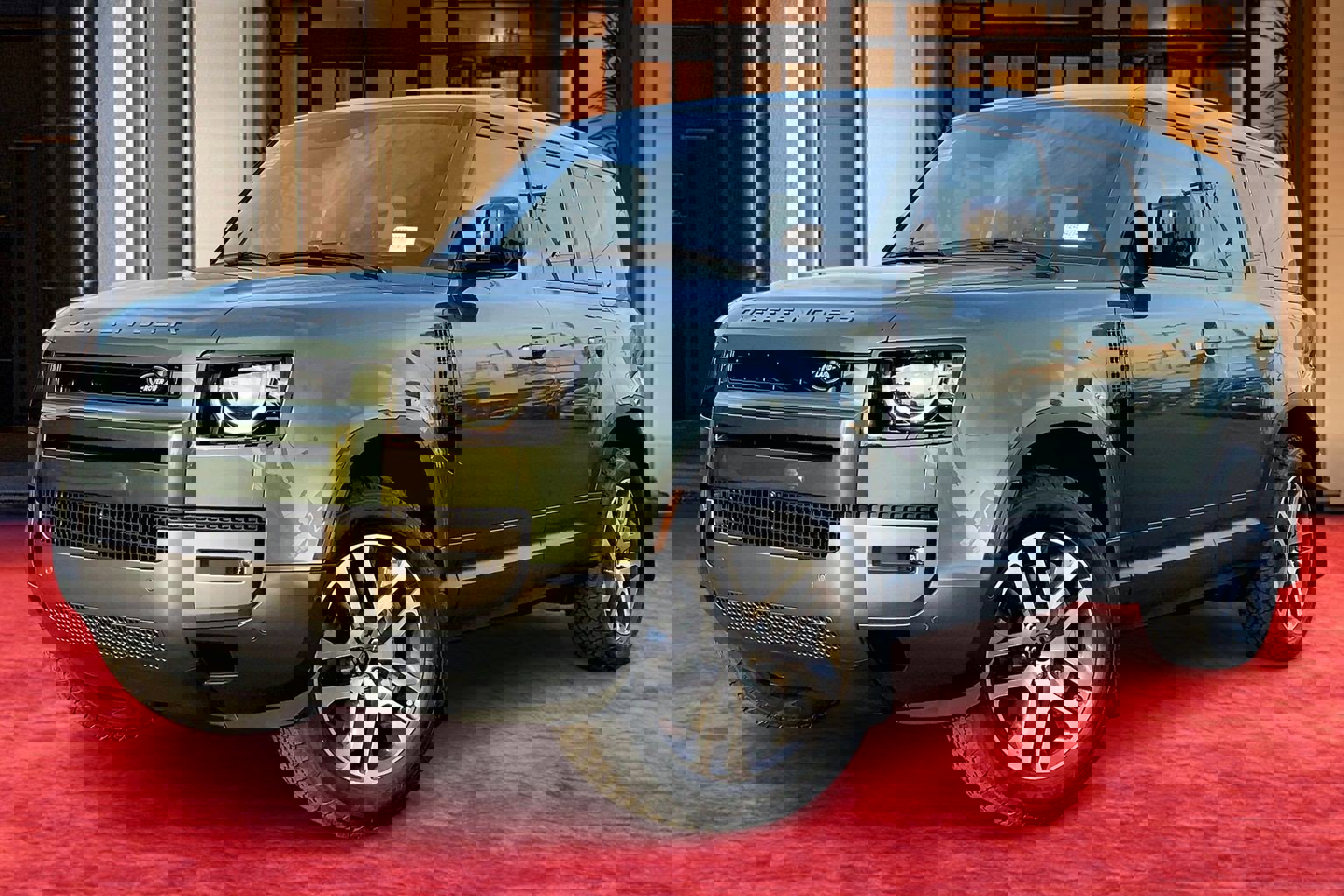 2026 Land Rover Defender S's photo