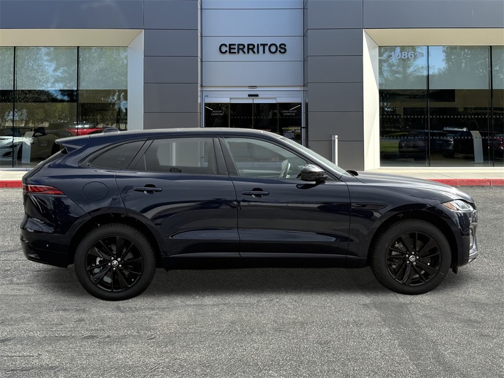 2026 Jaguar F-PACE P250 R-Dynamic S photo 3