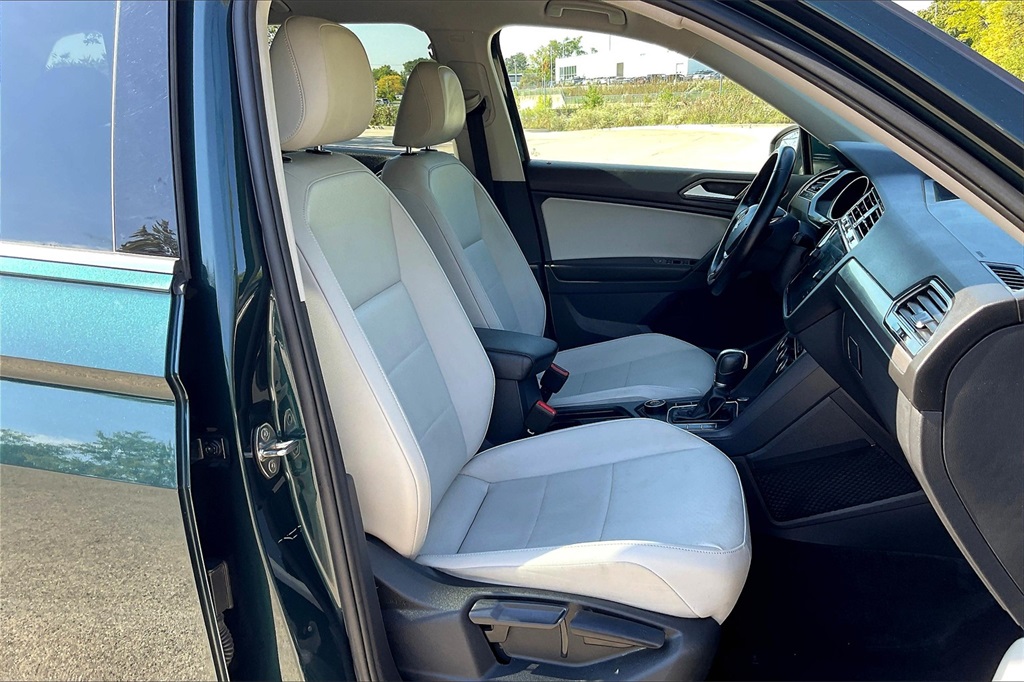 2019 Volkswagen Tiguan SE photo 5
