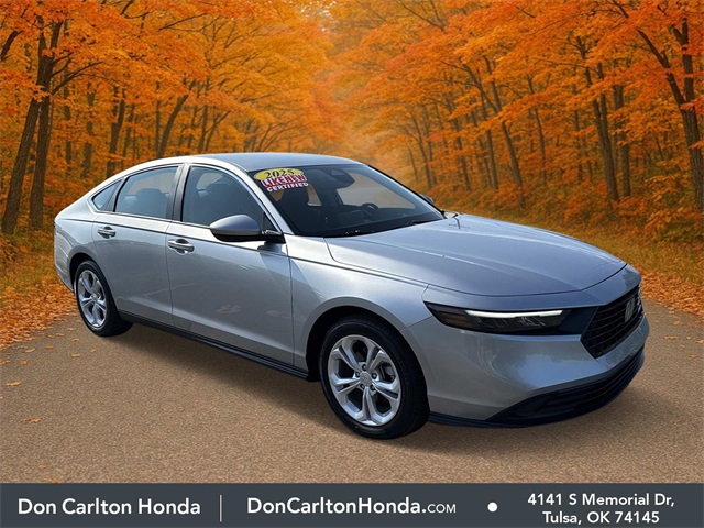 2025 Honda Accord LX's photo