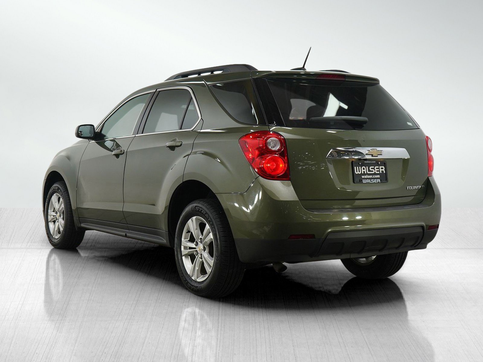 2015 Chevrolet Equinox LT photo 3
