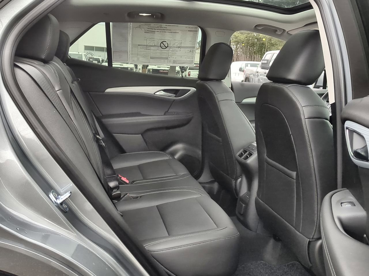 2025 Buick Envision Avenir photo 27