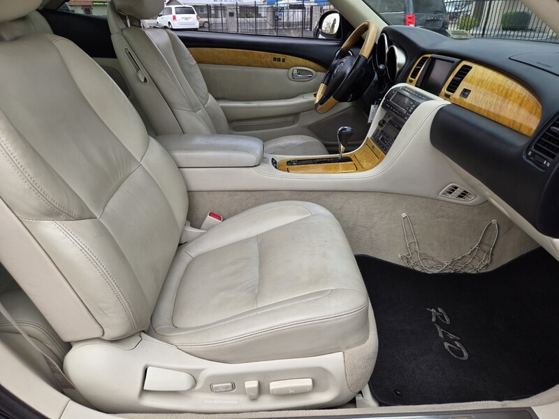 2005 Lexus SC 430 photo 10