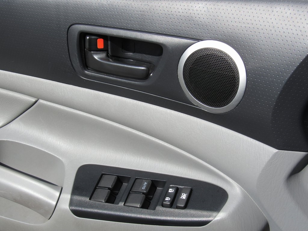 2014 Toyota Tacoma Base photo 32