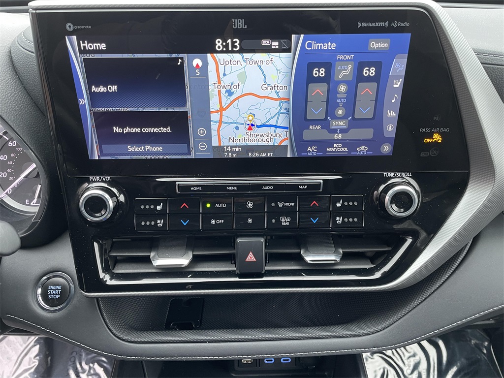 2022 Toyota Highlander Platinum photo 26