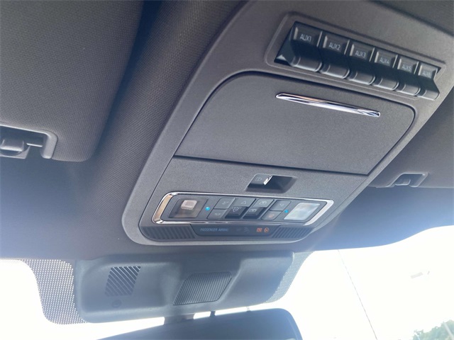 2025 Ford F-250 photo 19