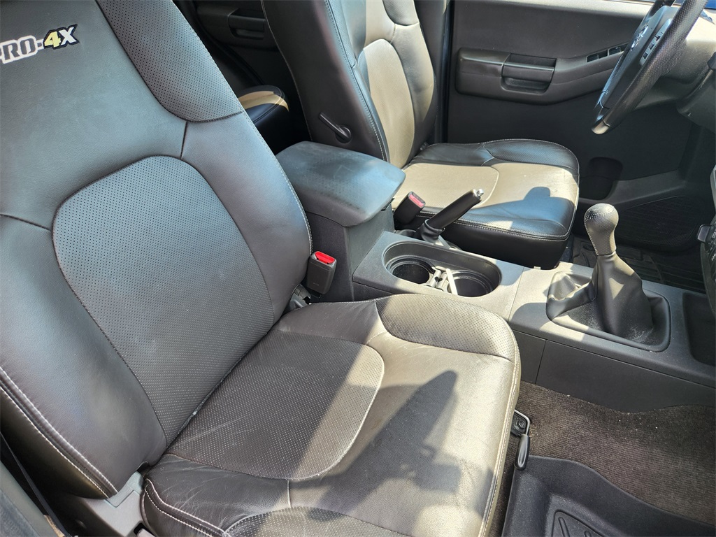 2014 Nissan Xterra PRO-4X photo 8