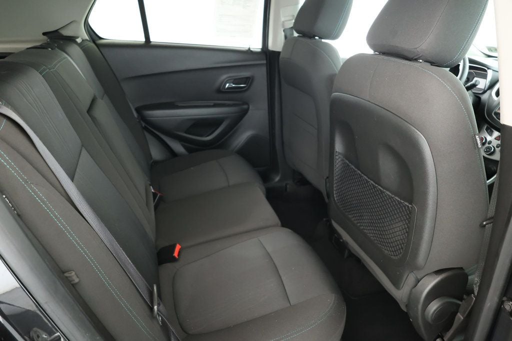 2016 Chevrolet Trax LT photo 22