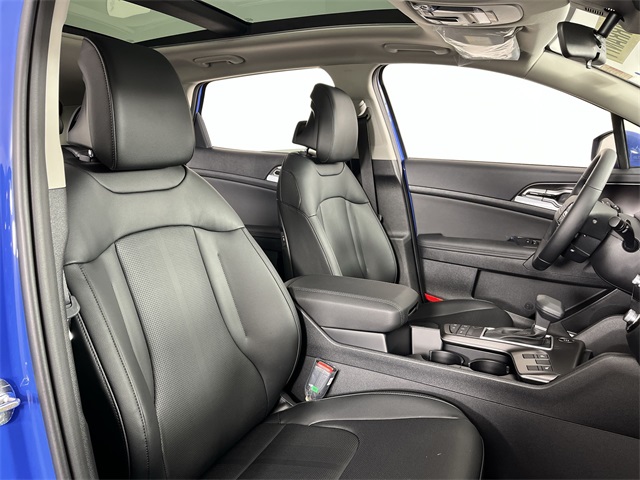 2026 Kia Sportage EX photo 15