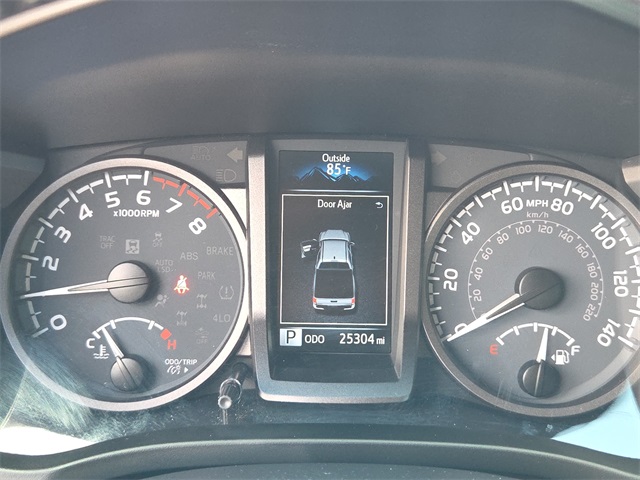 2021 Toyota Tacoma TRD Off-Road photo 24