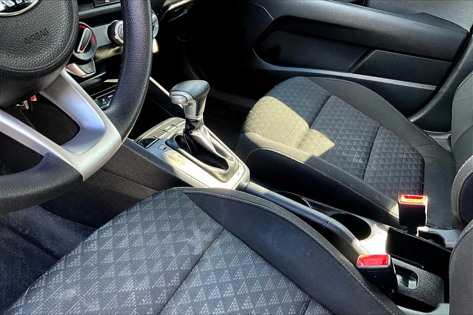 2019 Kia Rio LX photo 20