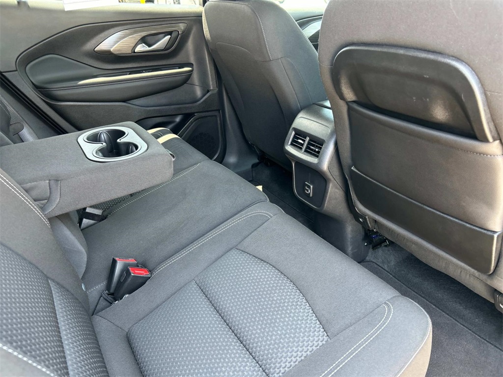 2024 Gmc Terrain SLE photo 20