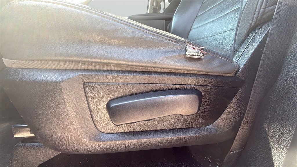 2017 Ram 2500 Tradesman photo 28