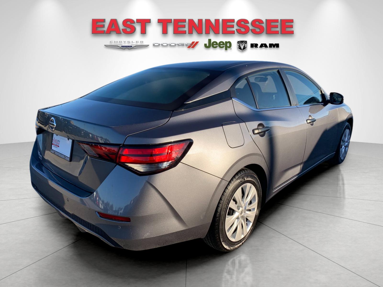 2025 Nissan Sentra S photo 3