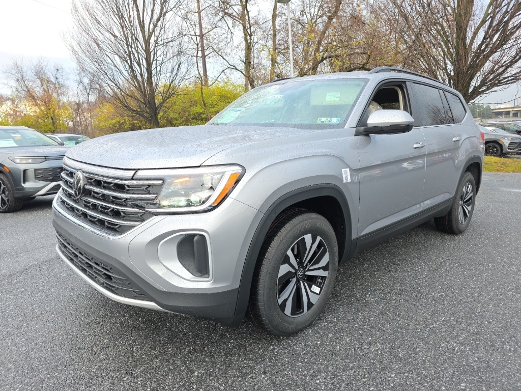 2026 Volkswagen Atlas SE's photo