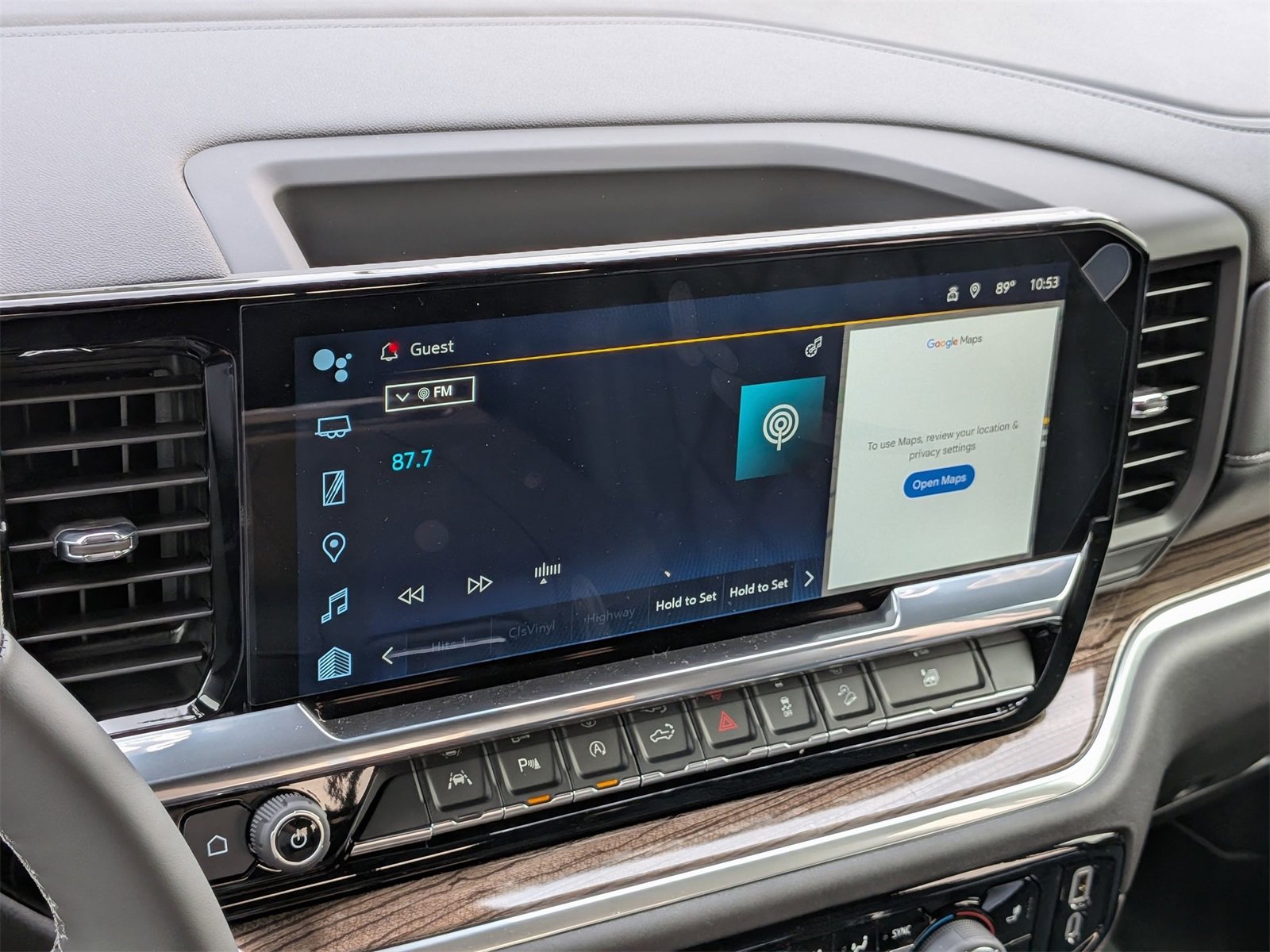 2025 Chevrolet Silverado 1500 RST photo 29