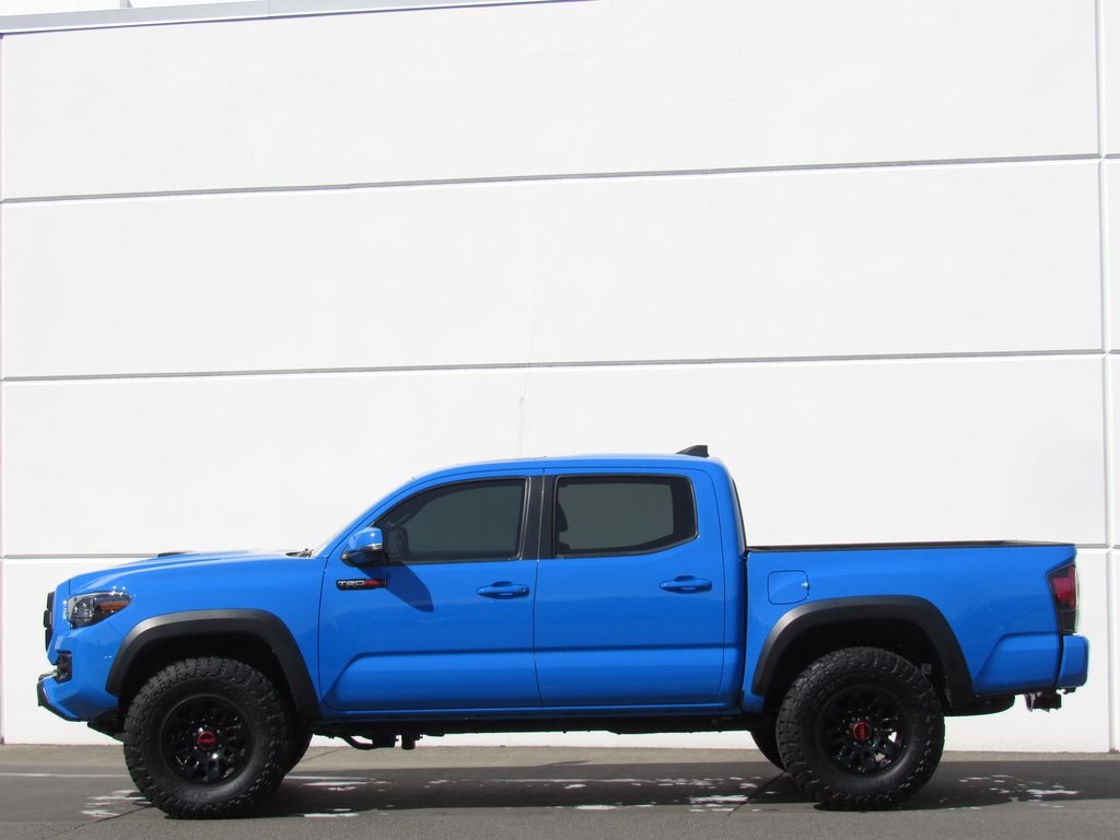 2019 Toyota Tacoma TRD Pro photo 4