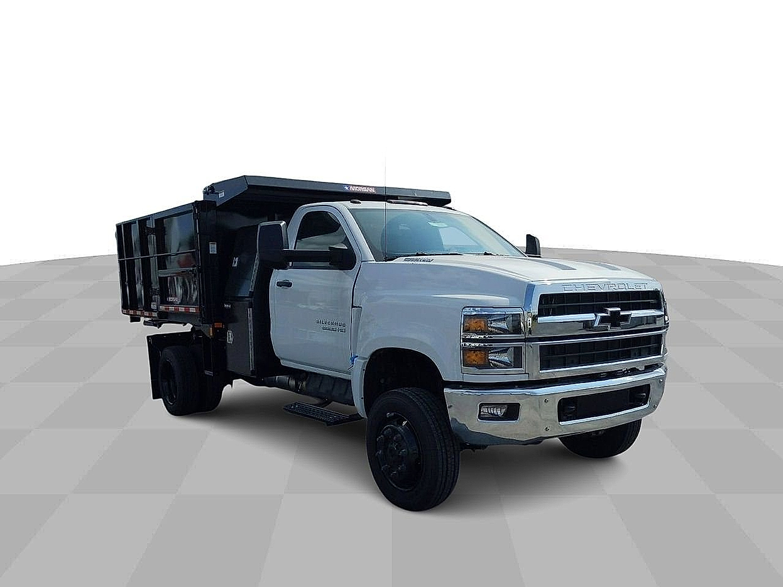 2024 Chevrolet Silverado 5500HD Work Truck photo 4