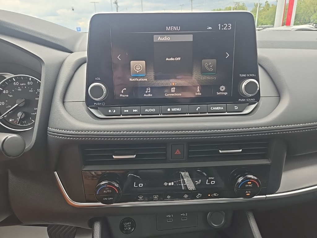 2026 Nissan Rogue SV photo 19