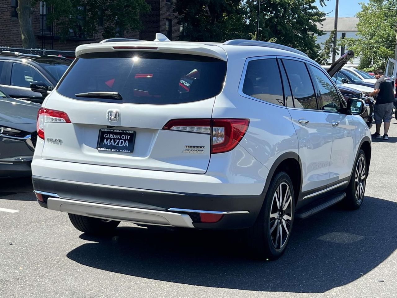 2022 Honda Pilot Touring photo 4