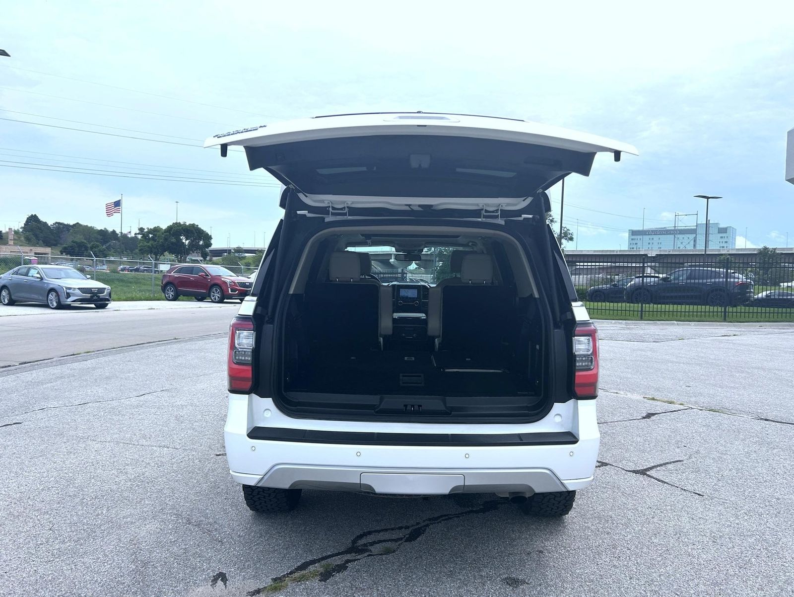 2021 Ford Expedition Platinum photo 20